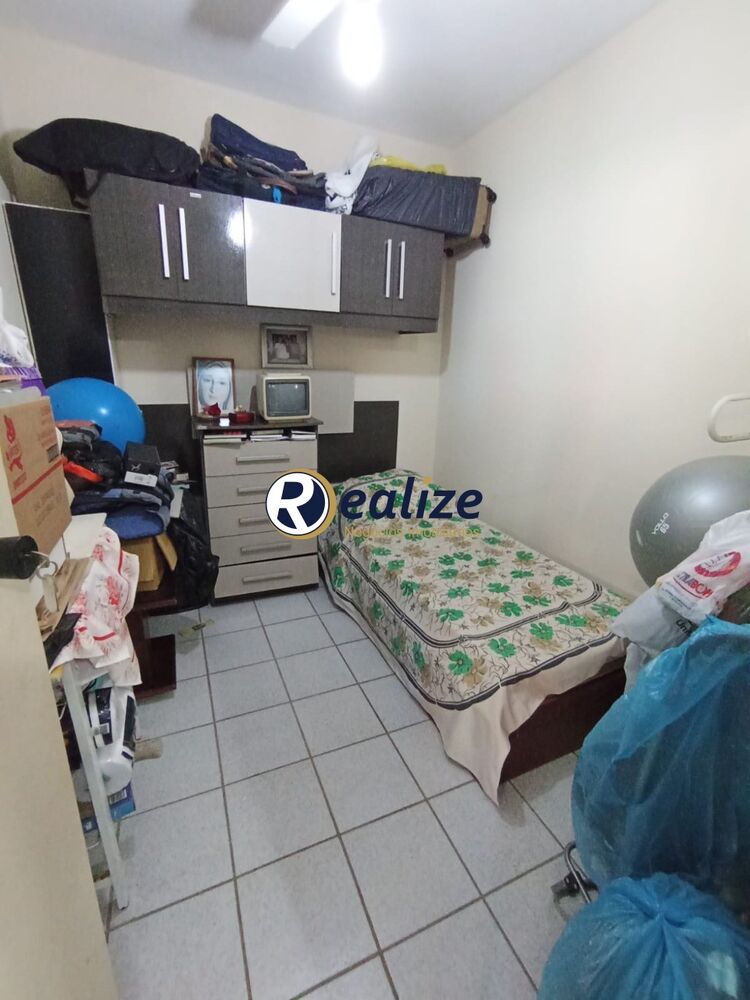 Apartamento à venda com 3 quartos, 140m² - Foto 3