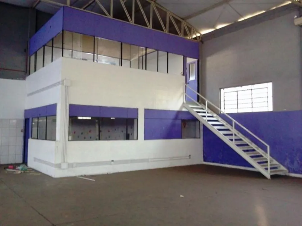 Depósito-Galpão, 897 m² - Foto 1
