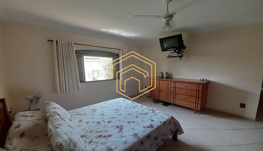 Casa, 3 quartos, 251 m² - Foto 15