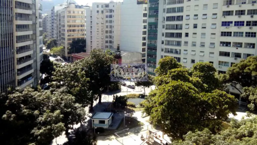 Apartamento à venda com 4 quartos, 270m² - Foto 2