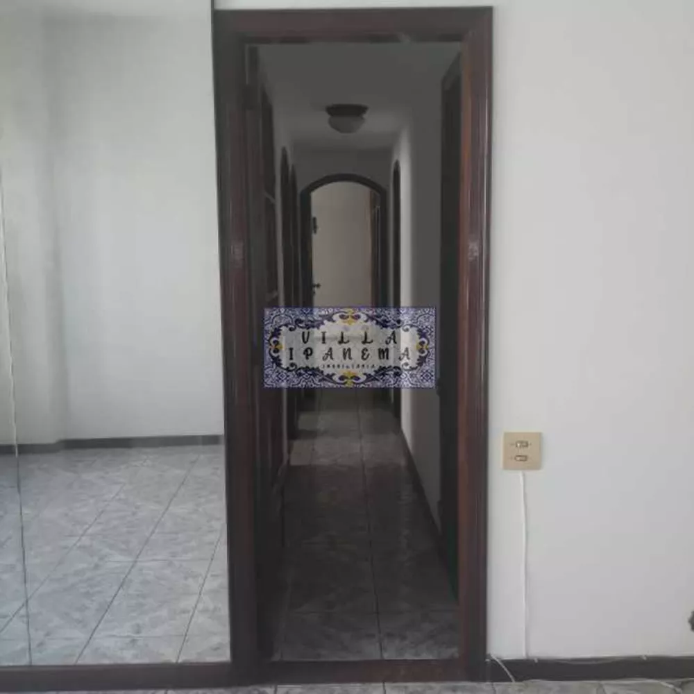 Apartamento para alugar com 3 quartos, 110m² - Foto 3