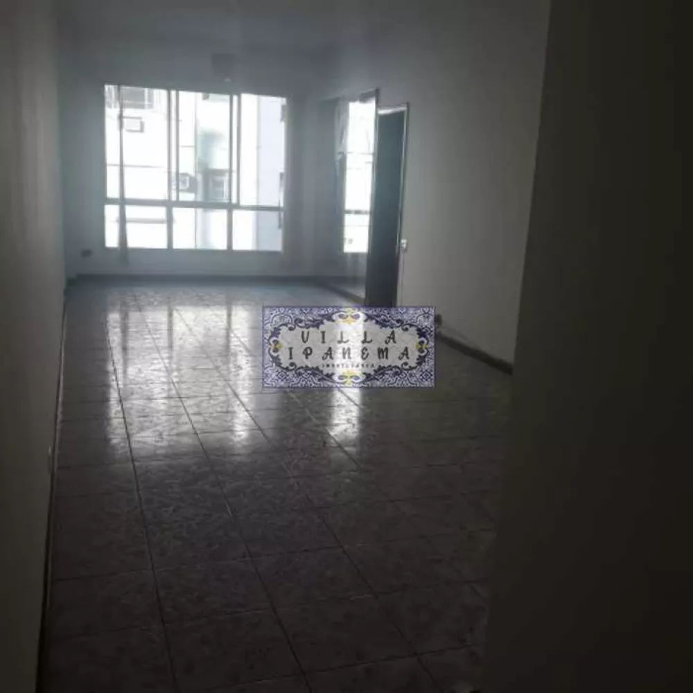 Apartamento para alugar com 3 quartos, 110m² - Foto 1