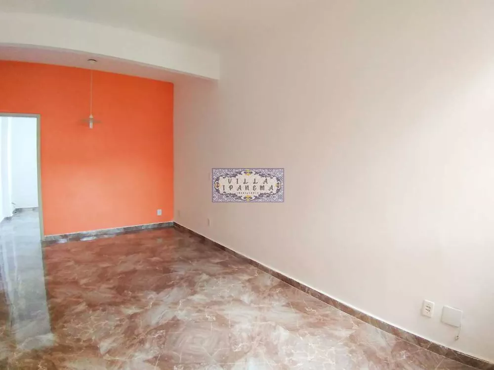 Apartamento à venda com 2 quartos, 80m² - Foto 1