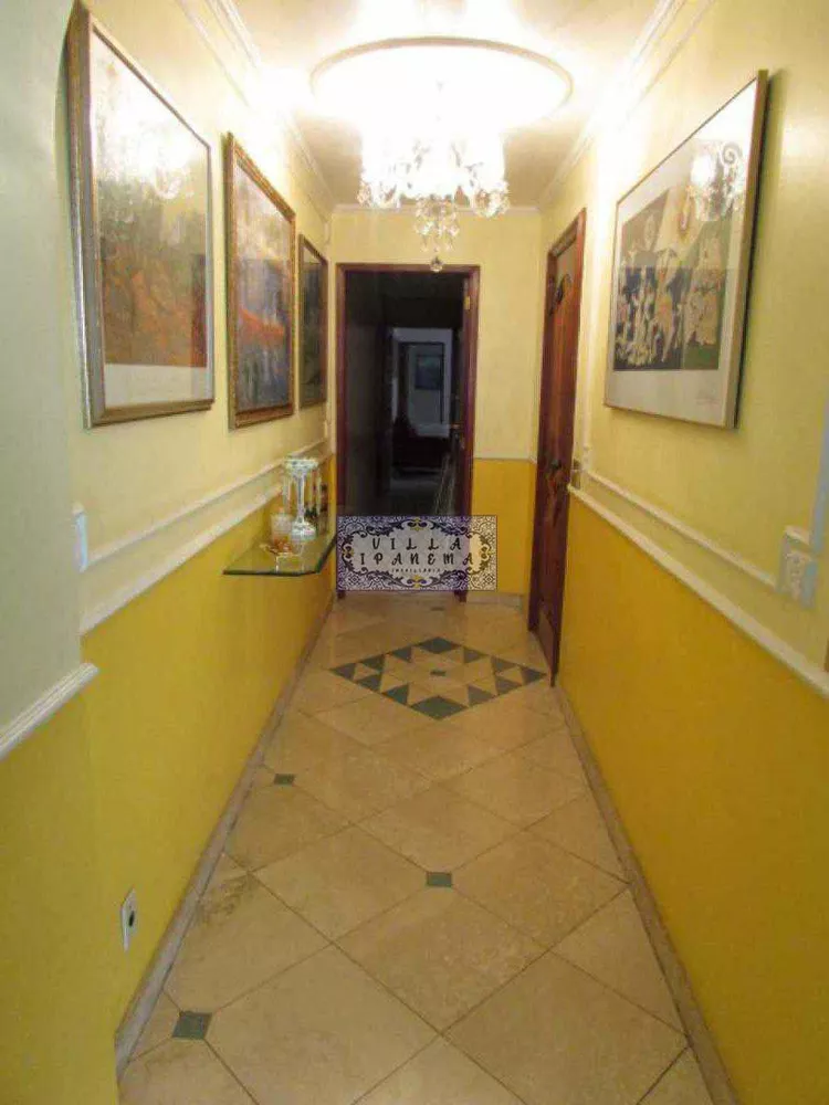 Apartamento à venda com 3 quartos, 215m² - Foto 4