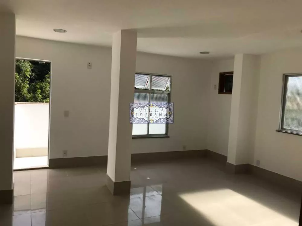 Casa Comercial à venda e aluguel com 6 quartos, 392m² - Foto 2