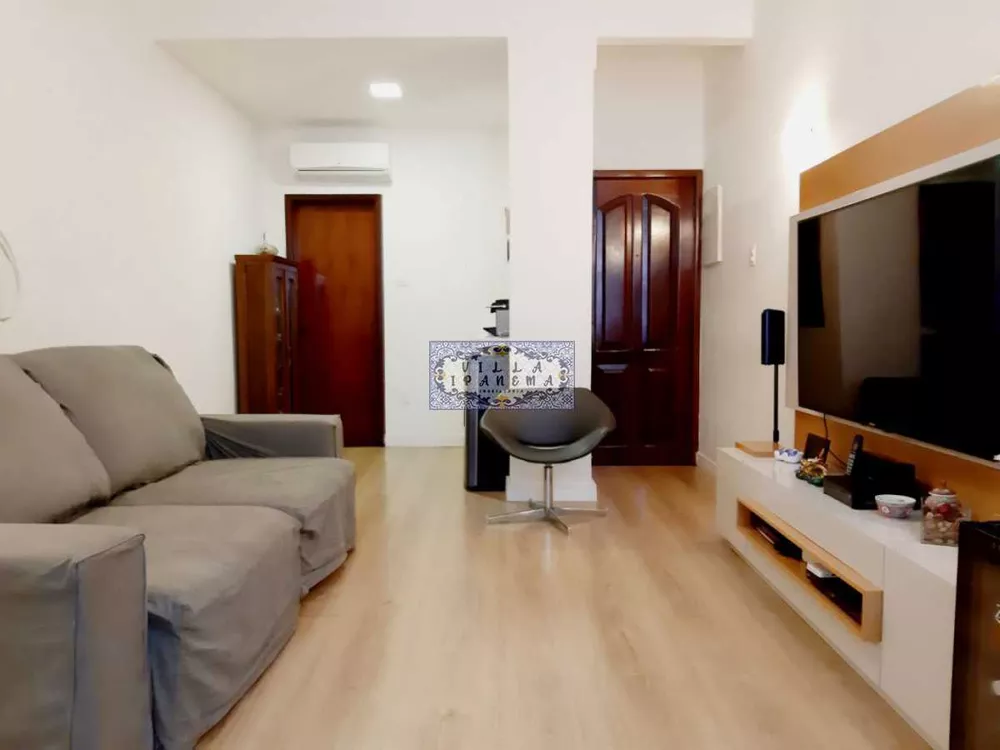 Apartamento à venda com 3 quartos, 120m² - Foto 1