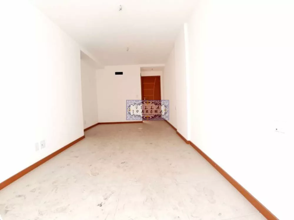 Apartamento à venda com 3 quartos, 90m² - Foto 4