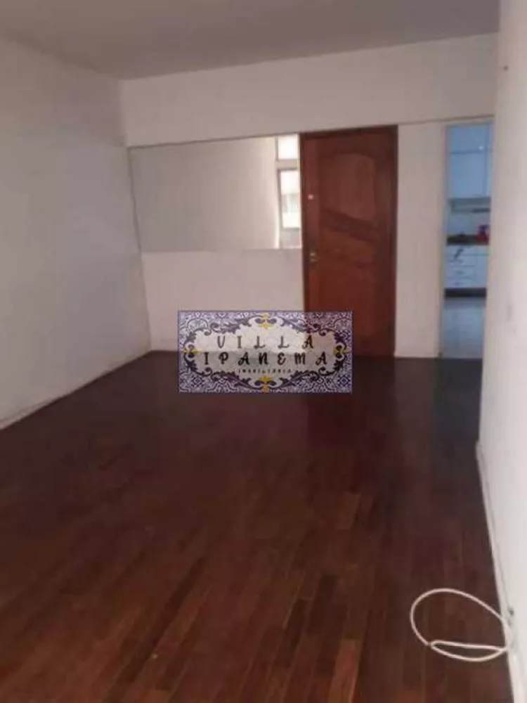 Apartamento à venda com 2 quartos, 100m² - Foto 1