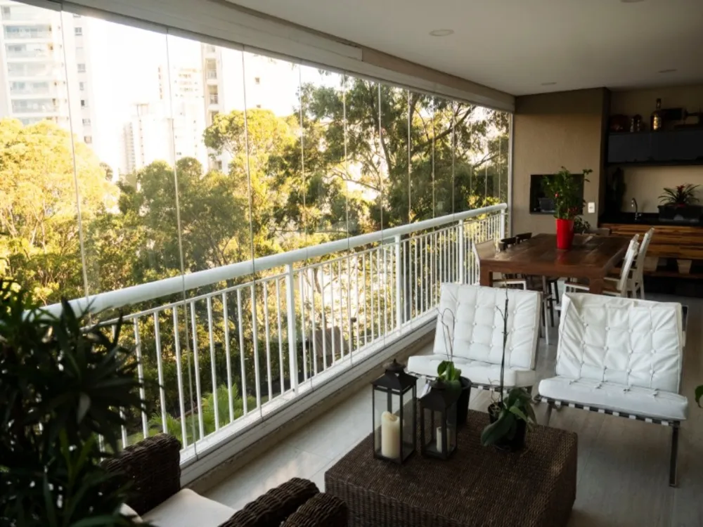 Apartamento, 3 quartos, 223 m² - Foto 1