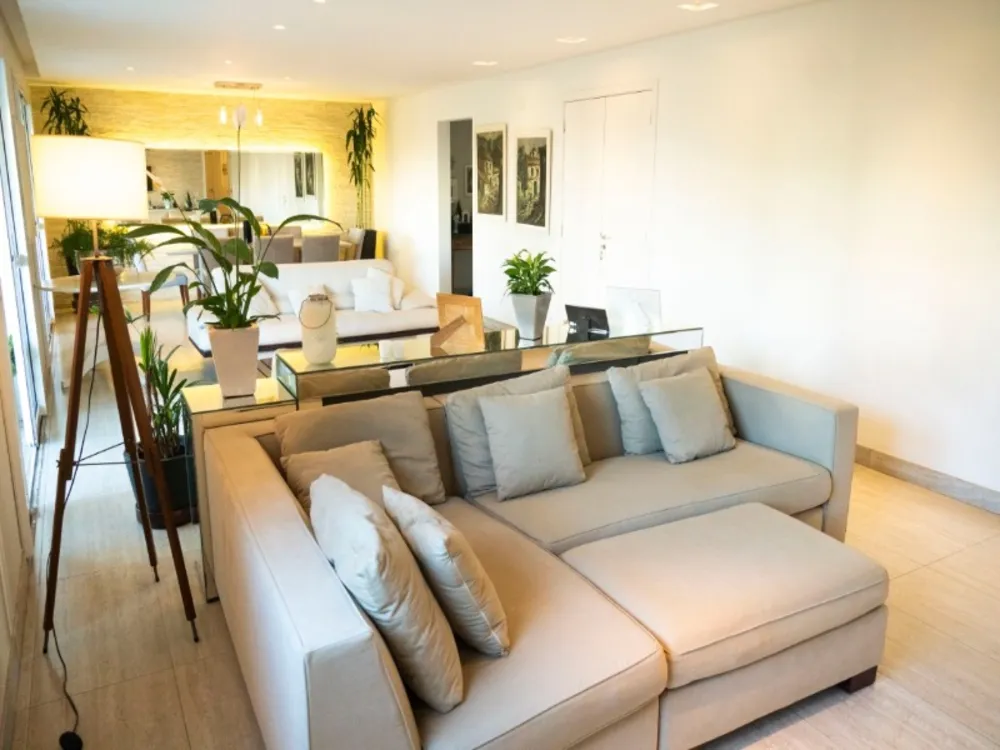 Apartamento, 3 quartos, 223 m² - Foto 2