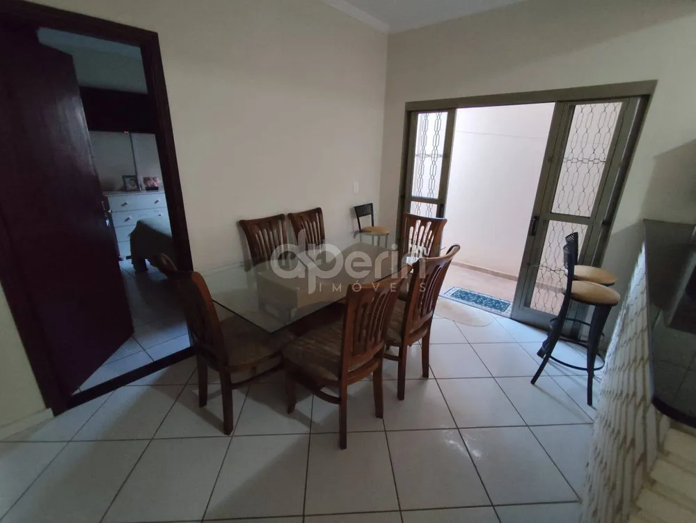 Casa, 2 quartos, 125 m² - Foto 4
