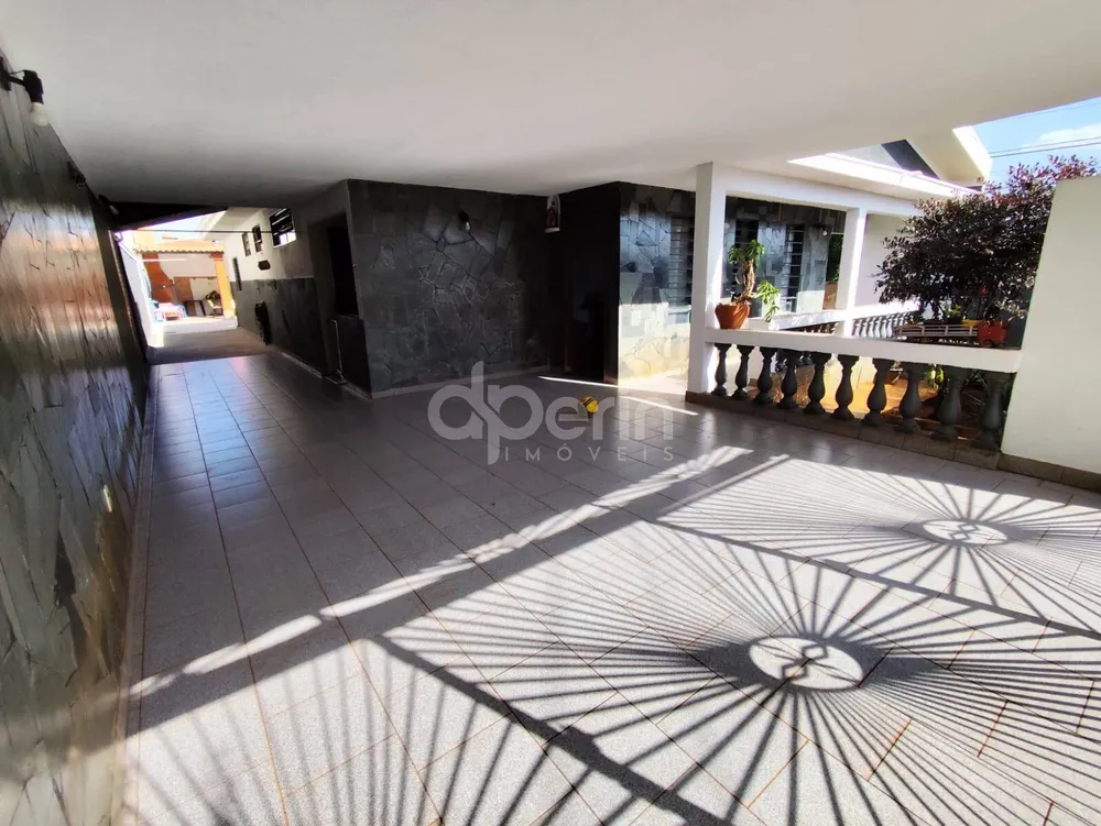 Casa, 4 quartos, 234 m² - Foto 3