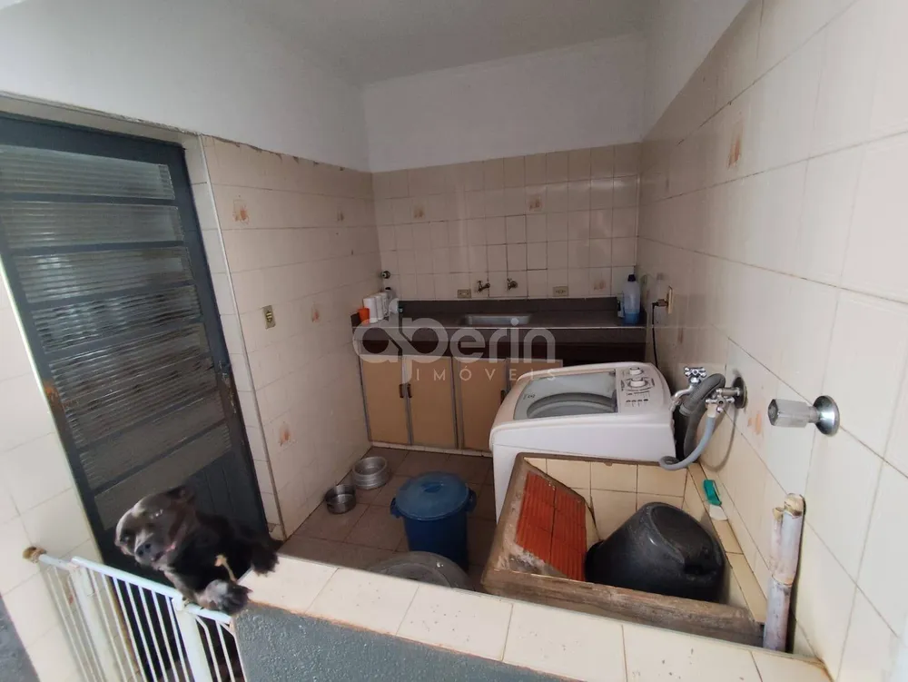 Casa, 4 quartos, 234 m² - Foto 3