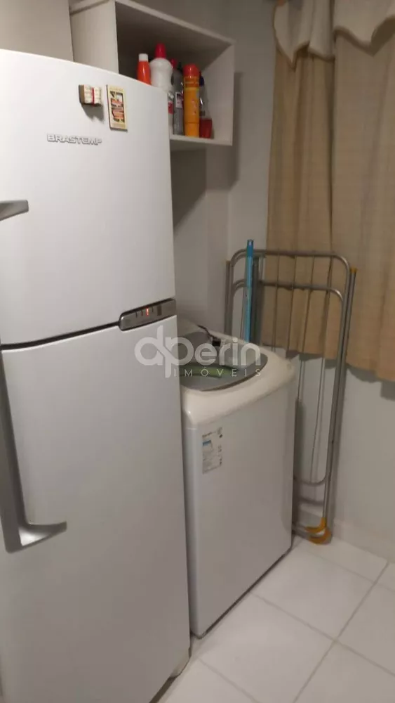 Apartamento à venda com 2 quartos, 42m² - Foto 12