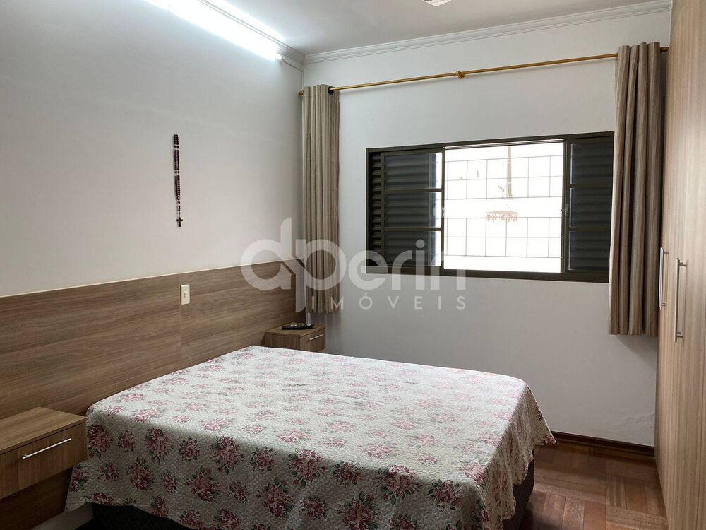 Casa, 3 quartos, 161 m² - Foto 4