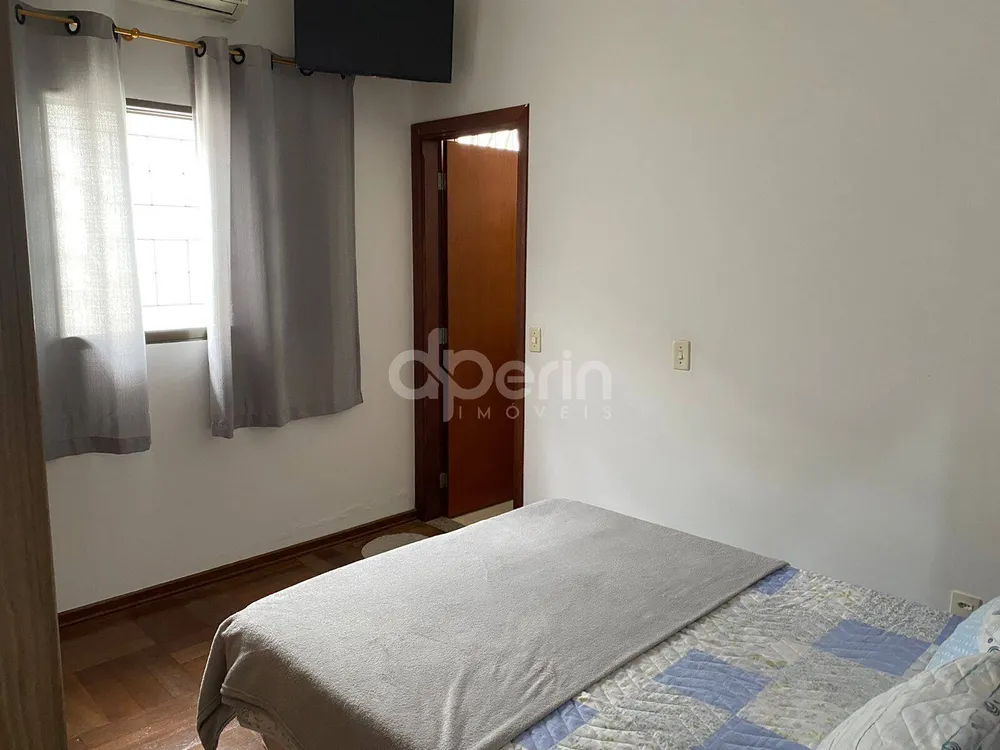 Casa, 3 quartos, 161 m² - Foto 3
