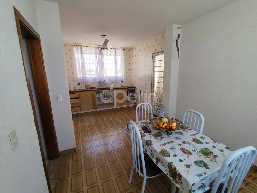 Casa, 3 quartos, 257 m² - Foto 8