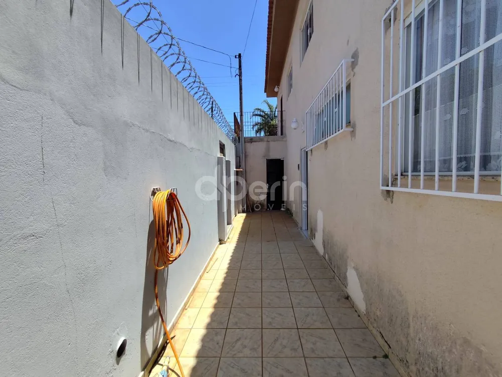 Casa, 3 quartos, 257 m² - Foto 4