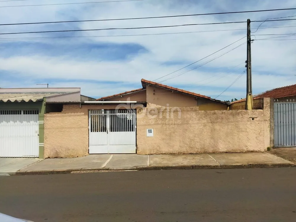 Casa, 3 quartos, 120 m² - Foto 1