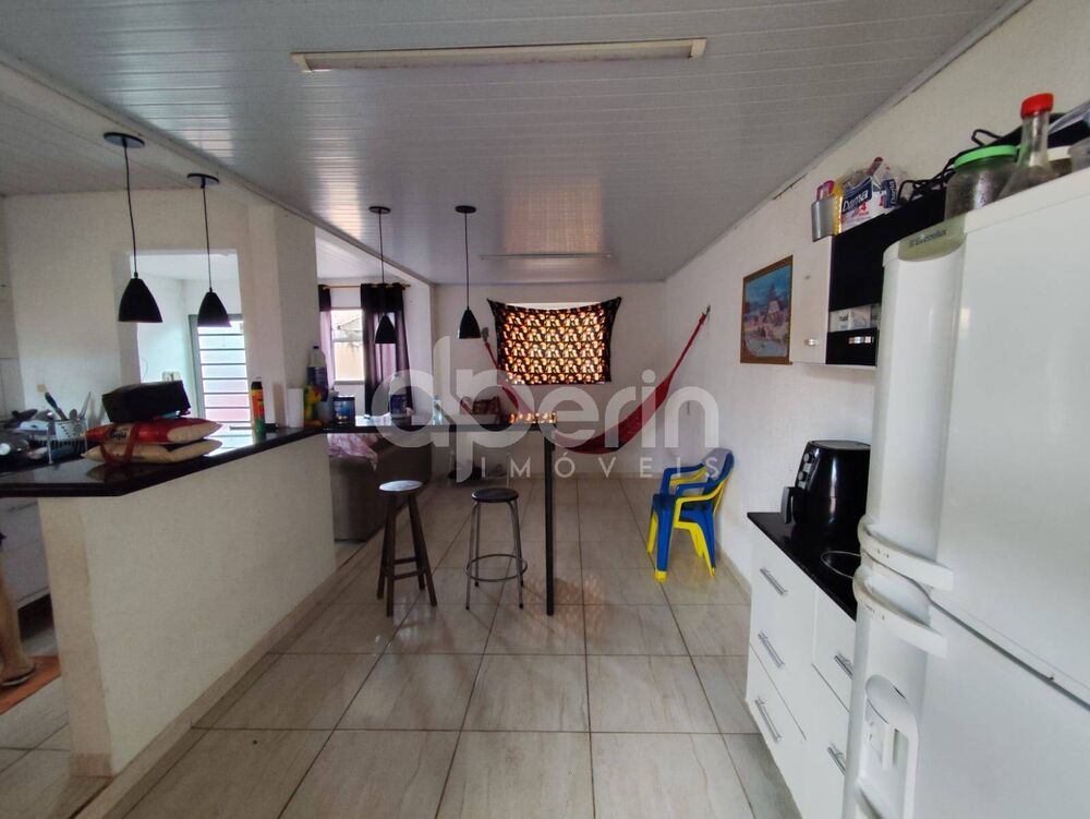 Casa à venda com 2 quartos, 43m² - Foto 7