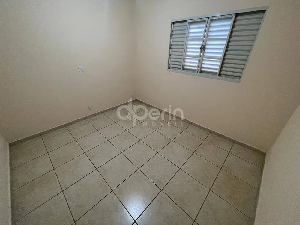 Casa, 3 quartos, 130 m² - Foto 2