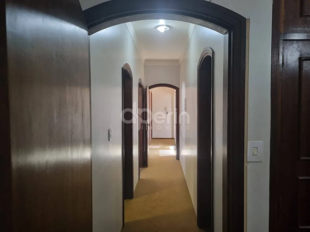 Casa, 4 quartos, 272 m² - Foto 9