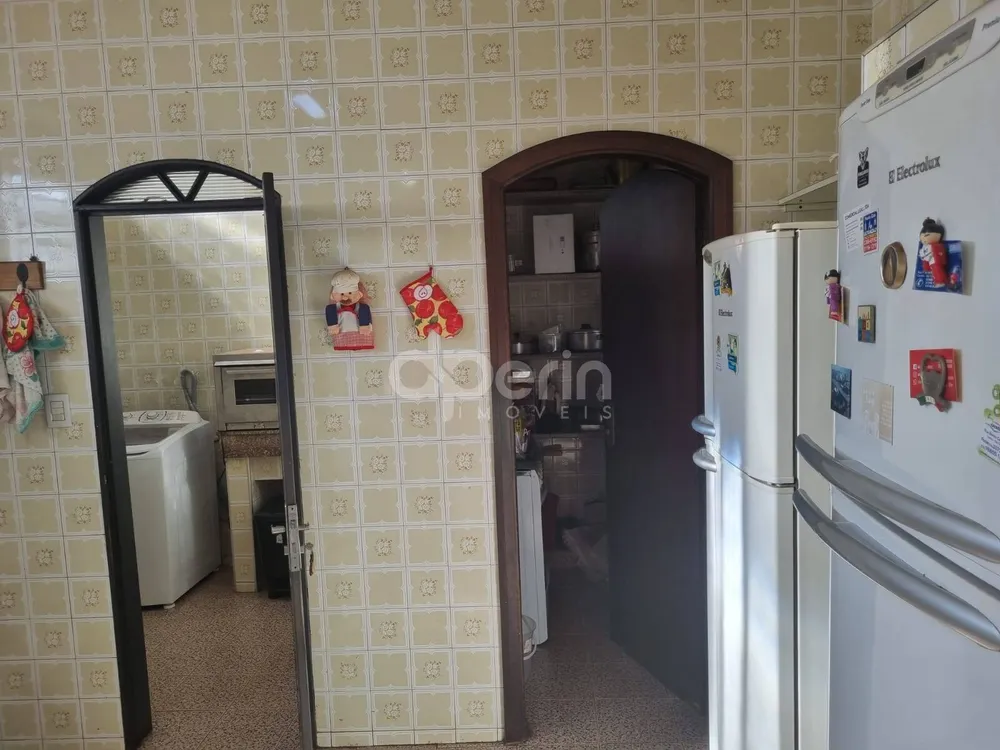 Casa, 4 quartos, 272 m² - Foto 15
