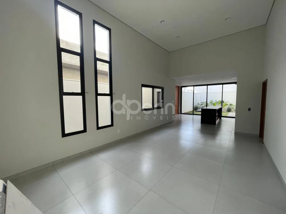 Casa, 3 quartos, 300 m² - Foto 4