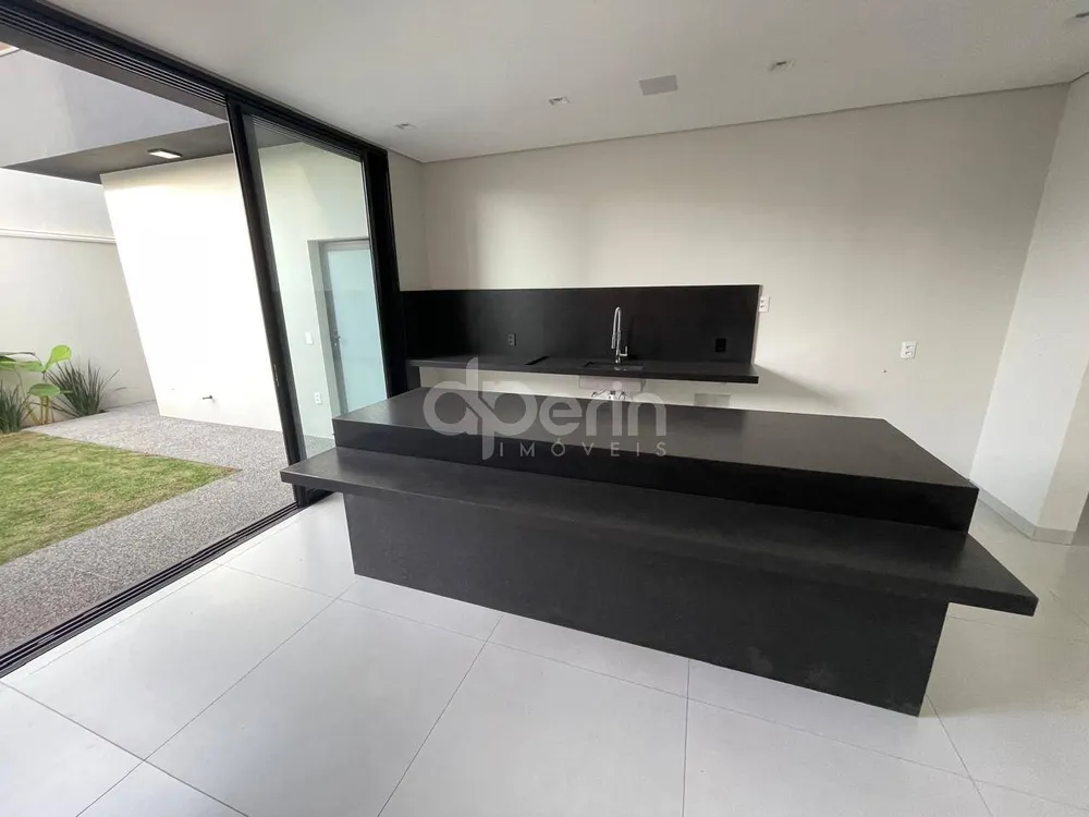 Casa, 3 quartos, 300 m² - Foto 11
