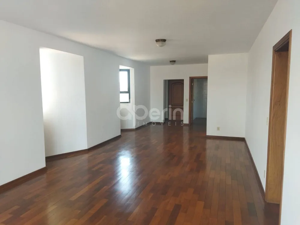 Apartamento, 3 quartos, 147 m² - Foto 2