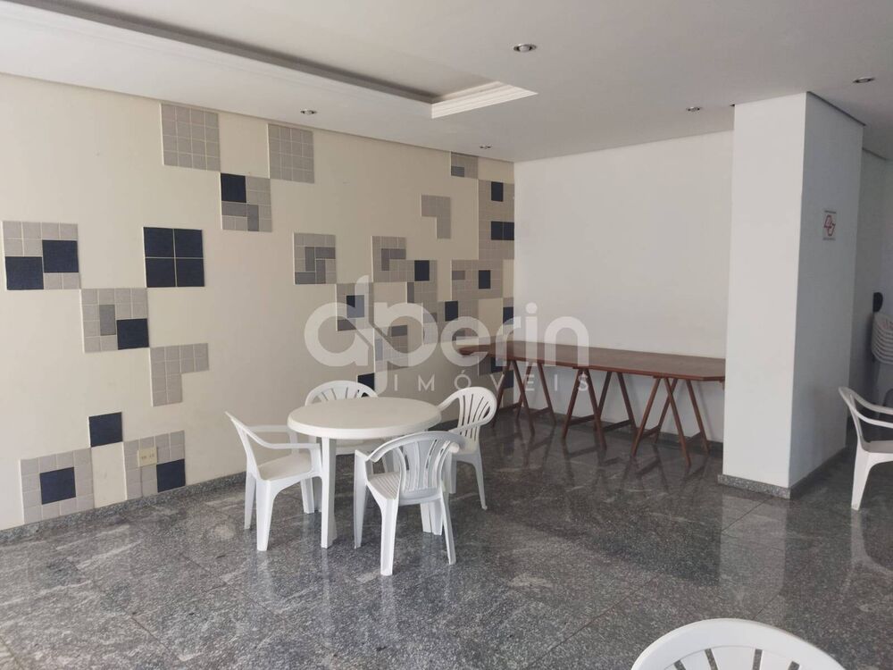 Apartamento à venda com 3 quartos, 147m² - Foto 4