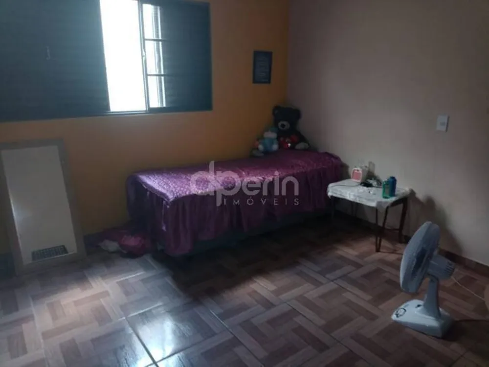 Casa, 2 quartos, 130 m² - Foto 1