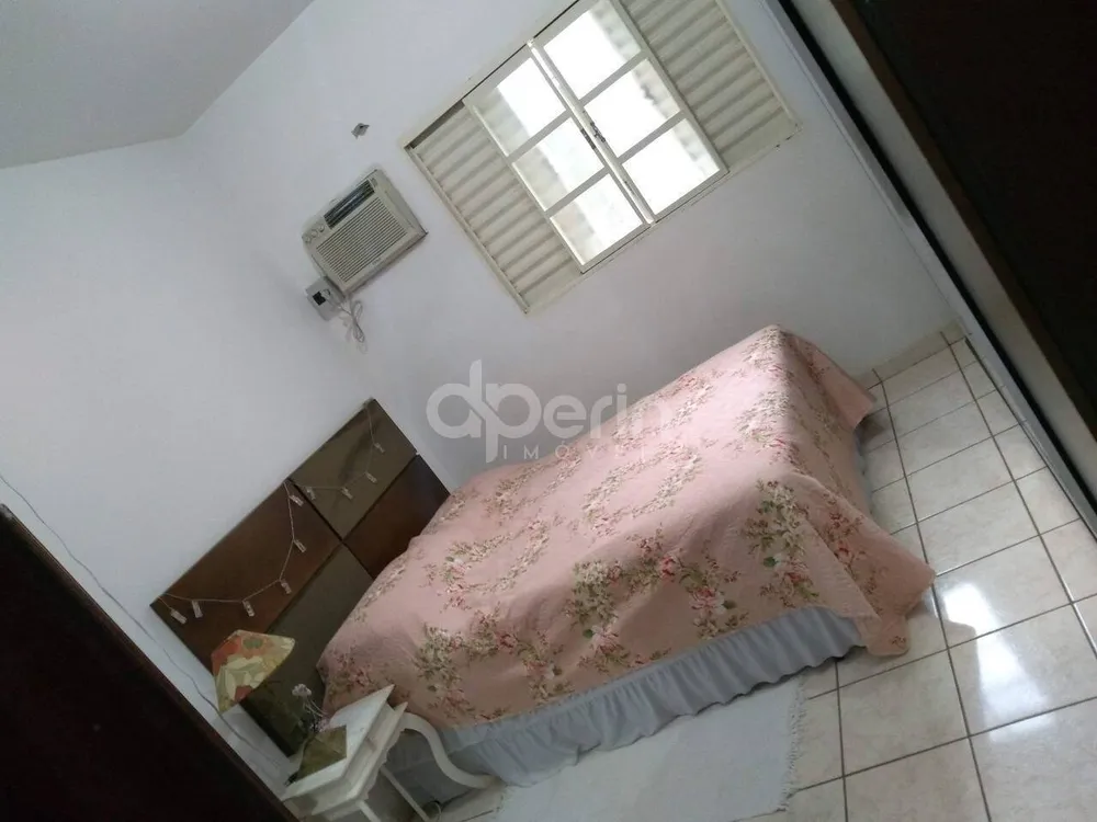 Casa, 3 quartos, 160 m² - Foto 2