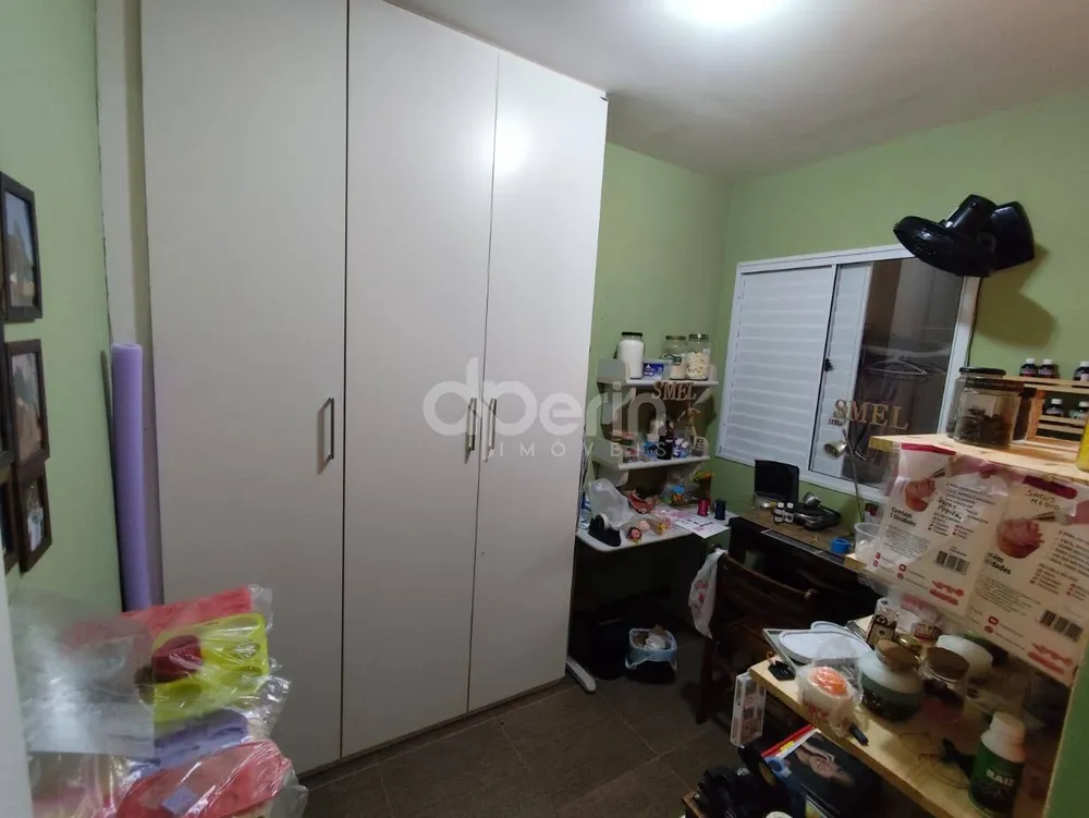 Casa, 3 quartos, 90 m² - Foto 1
