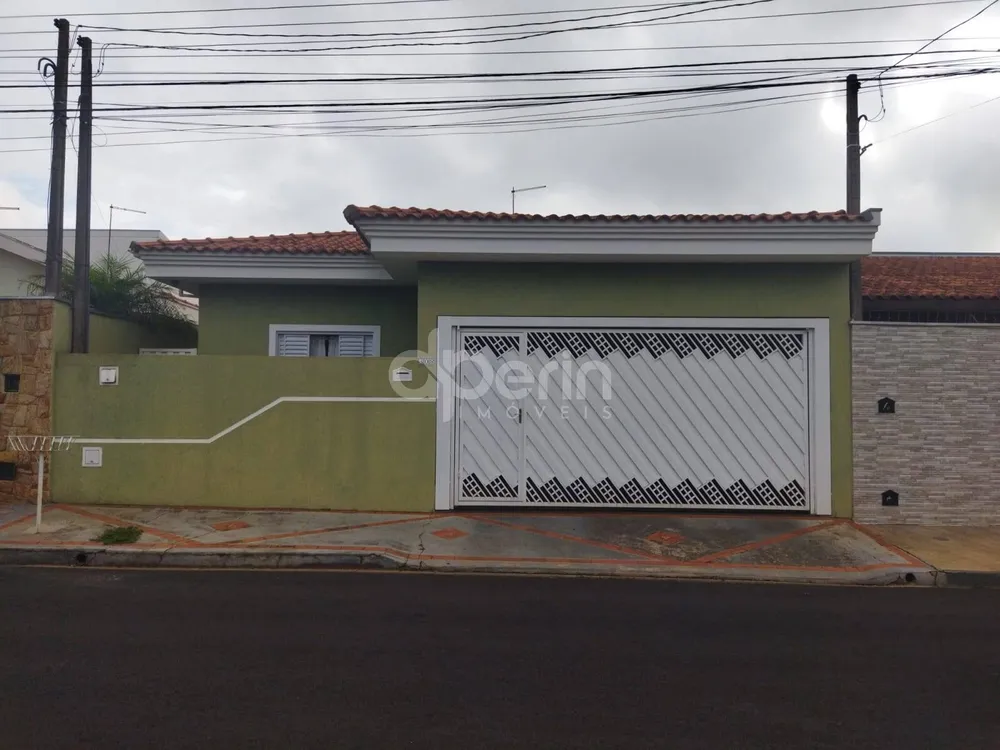Casa, 4 quartos, 169 m² - Foto 1