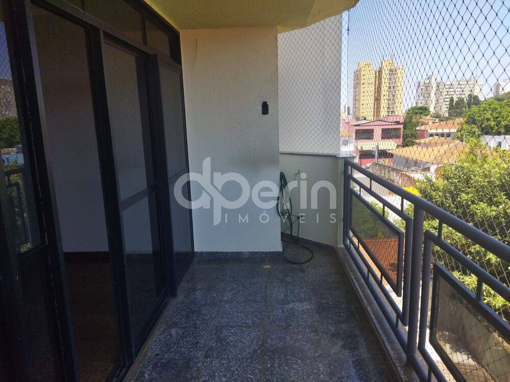 Apartamento, 3 quartos, 147 m² - Foto 1