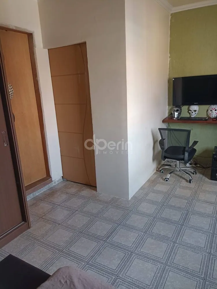 Casa, 3 quartos, 133 m² - Foto 4