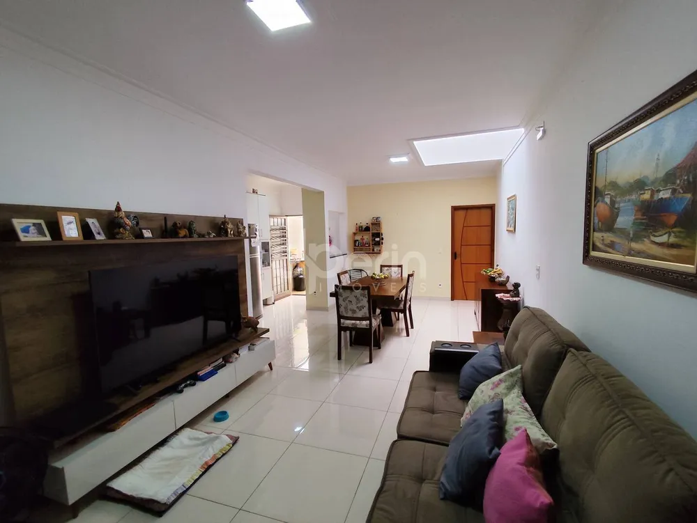 Casa, 3 quartos, 181 m² - Foto 5