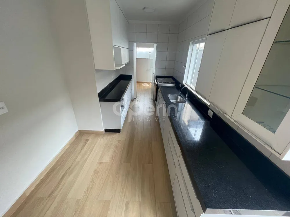 Casa, 3 quartos, 193 m² - Foto 5