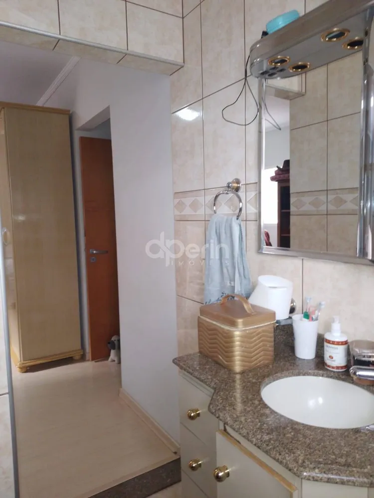 Casa, 3 quartos, 142 m² - Foto 12