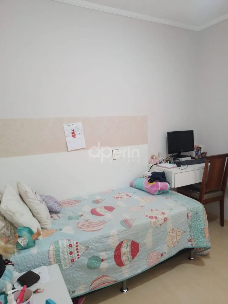 Casa, 3 quartos, 142 m² - Foto 10