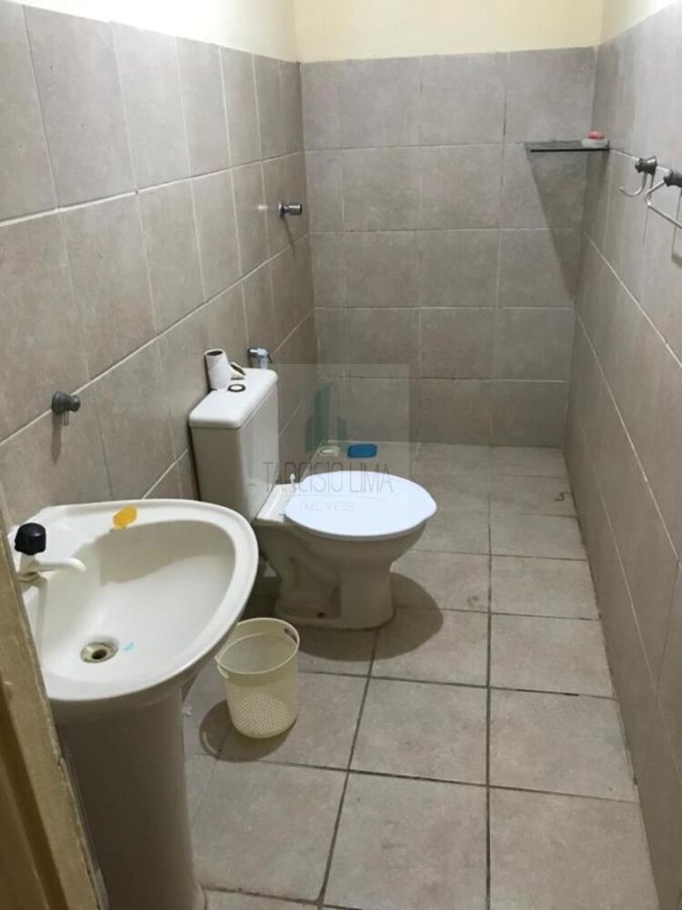 Casa à venda com 4 quartos, 214m² - Foto 13