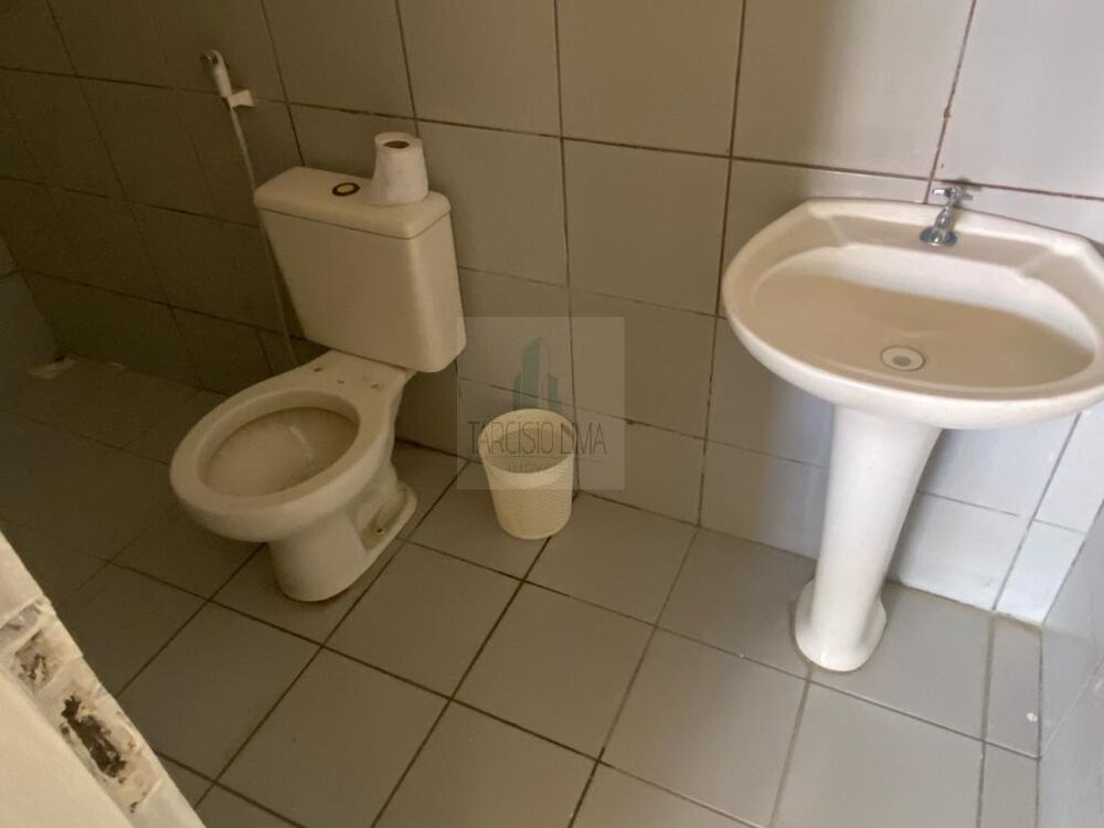 Casa à venda com 4 quartos, 214m² - Foto 8