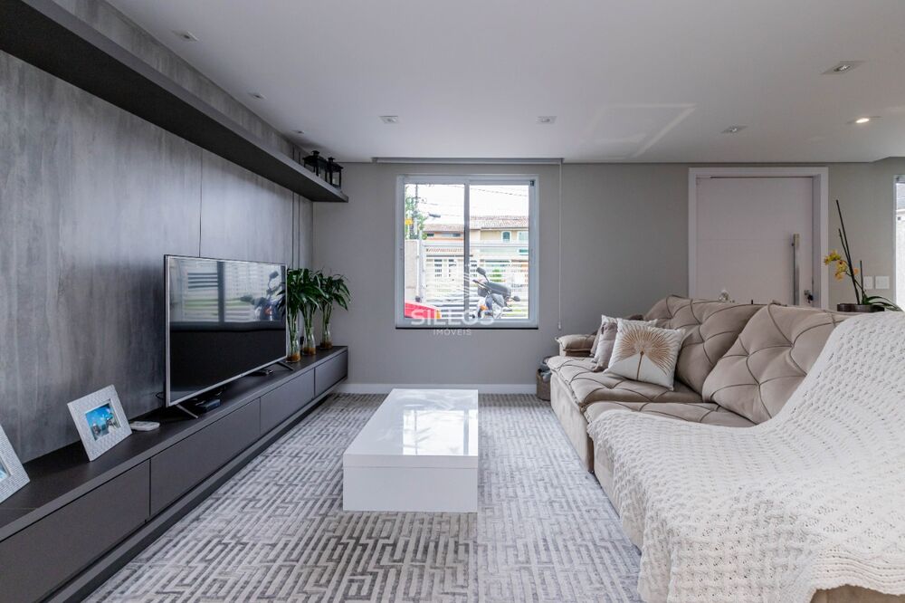 Sobrado à venda com 3 quartos, 240m² - Foto 3
