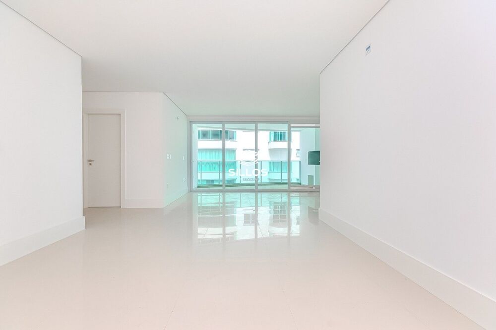 Apartamento, 3 quartos, 150 m² - Foto 1
