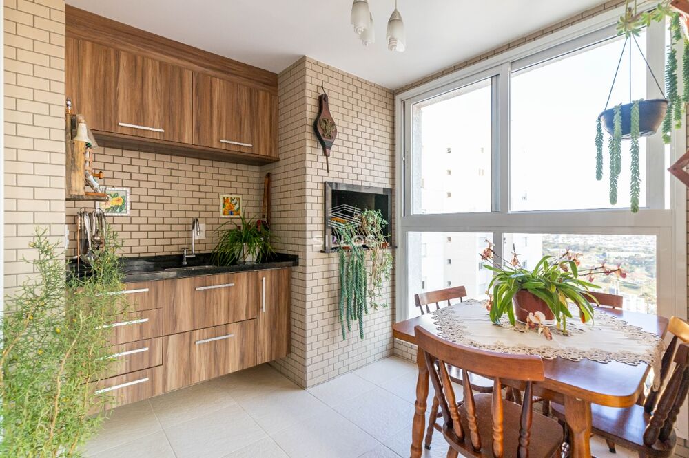 Apartamento à venda com 2 quartos, 113m² - Foto 1