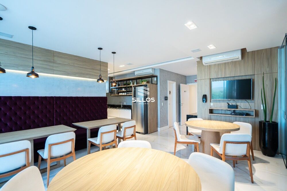 Apartamento à venda com 2 quartos, 93m² - Foto 13
