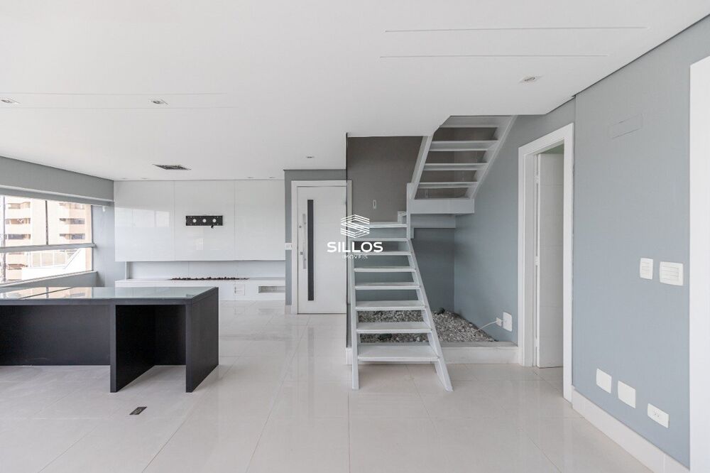 Apartamento à venda com 3 quartos, 227m² - Foto 7
