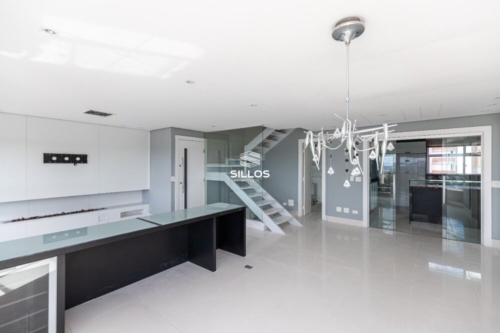 Apartamento à venda com 3 quartos, 227m² - Foto 8