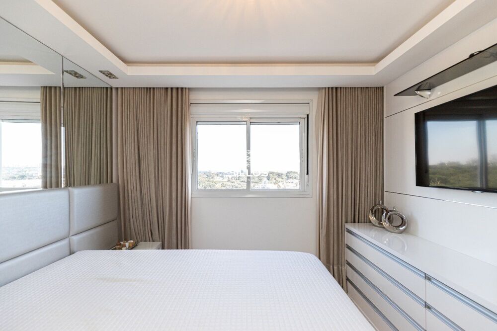 Apartamento à venda com 3 quartos, 143m² - Foto 5